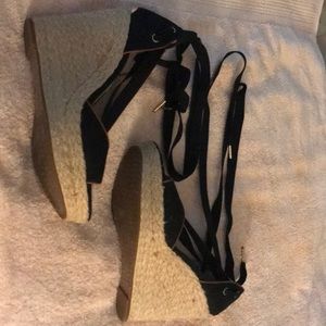 Excellent Condition Blk Michael Kors Espadrilles